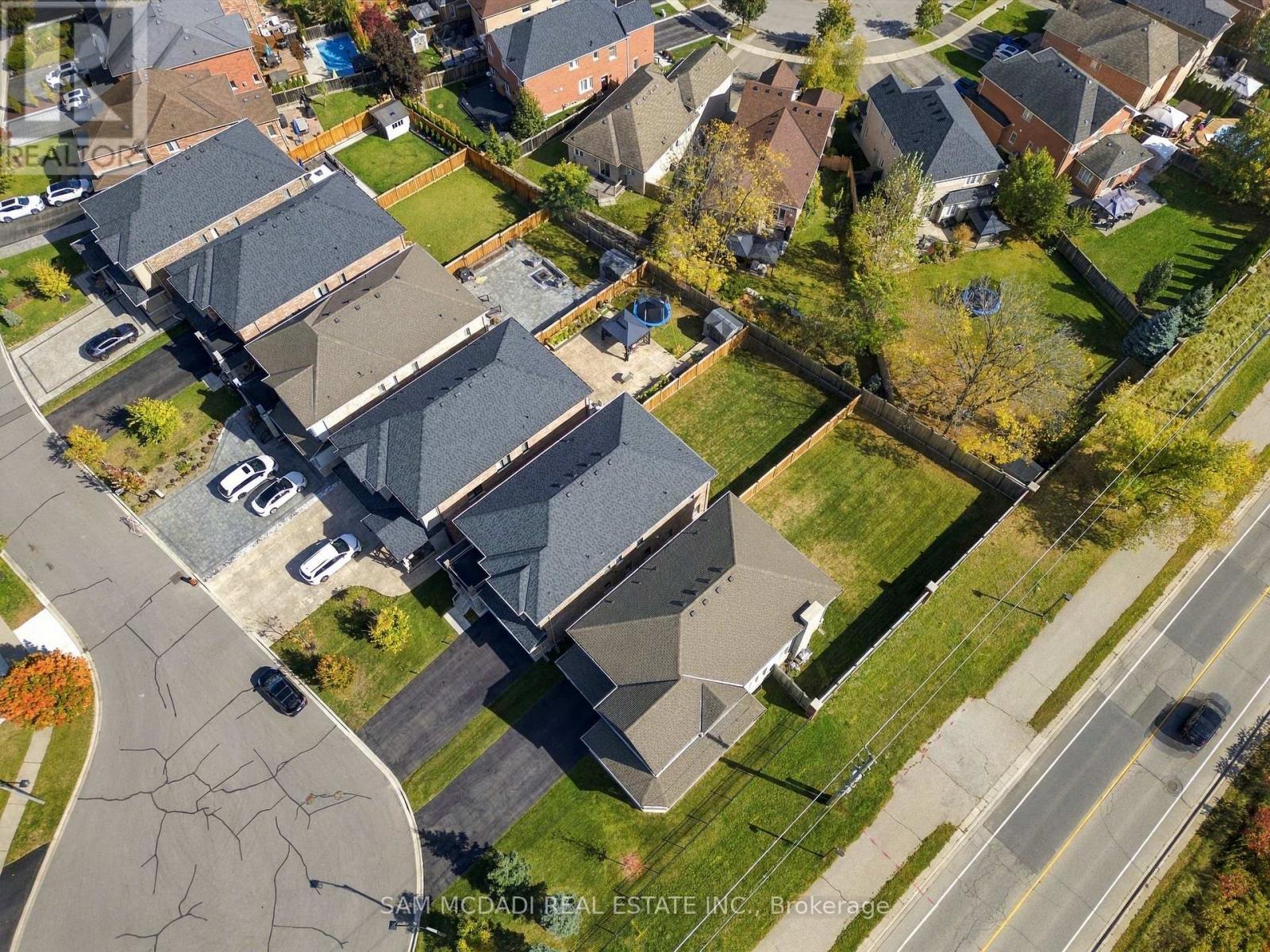 319 Eaton Street, Halton Hills, Ontario  L7G 6N7 - Photo 39 - W14028324