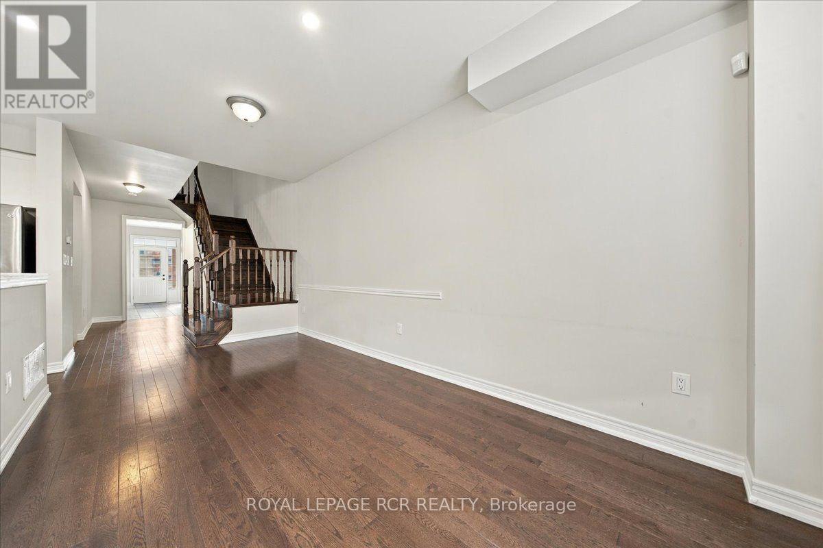 4 Tormore Road, Caledon, Ontario  L7E 4K7 - Photo 7 - W14028436