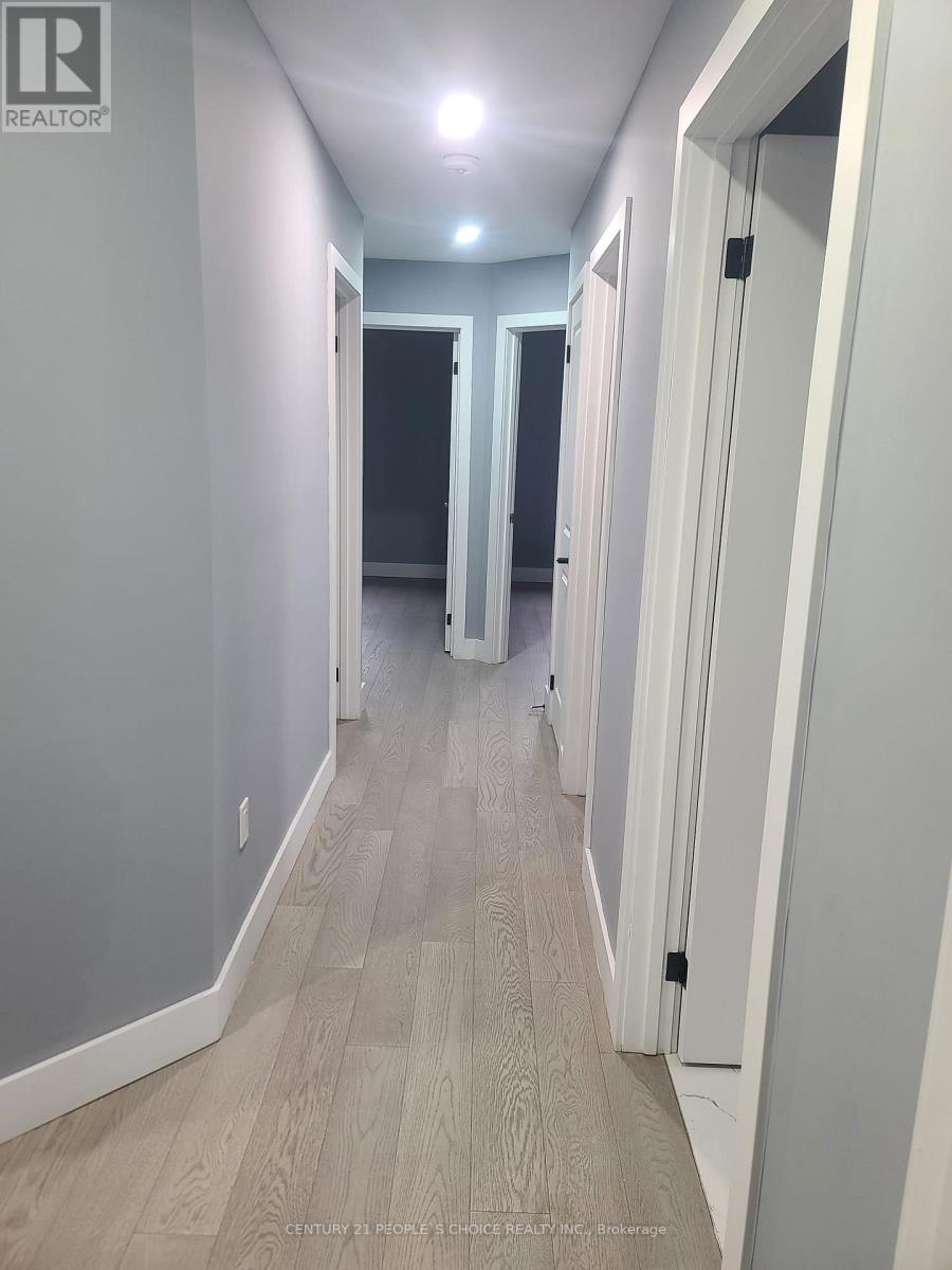 (Upper) - 84 Beland Avenue, Hamilton, Ontario  L8H 6C1 - Photo 13 - X14028310