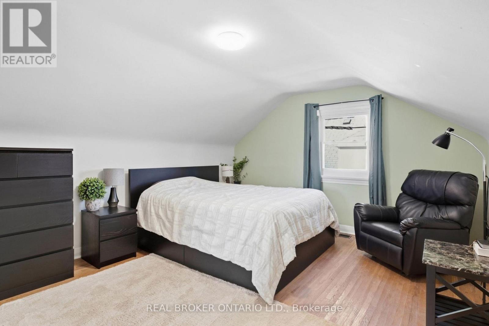 363 Lawrence Avenue, Kitchener, Ontario  N2M 1Y7 - Photo 16 - X14028426