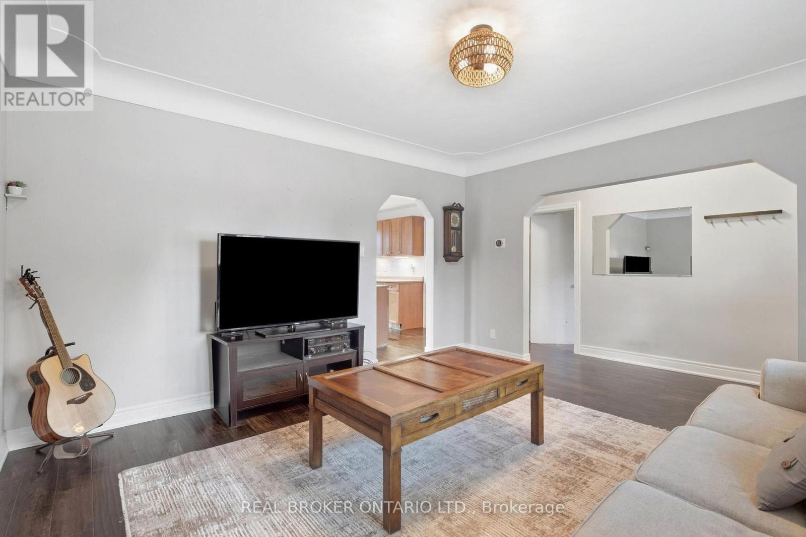 363 Lawrence Avenue, Kitchener, Ontario  N2M 1Y7 - Photo 9 - X14028426
