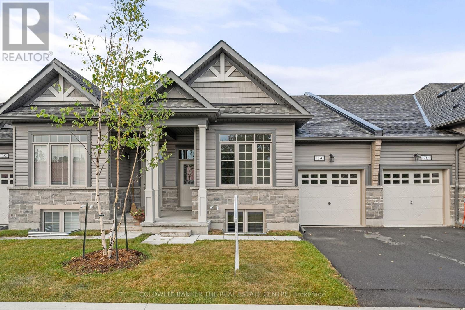 19 - 17 Lakewood Crescent, Kawartha Lakes, Ontario  K0M 1A0 - Photo 1 - X14028430