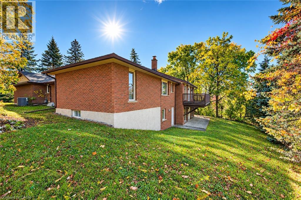 44 Greensview Drive, Kitchener, Ontario  N2P 2E6 - Photo 3 - 40867040