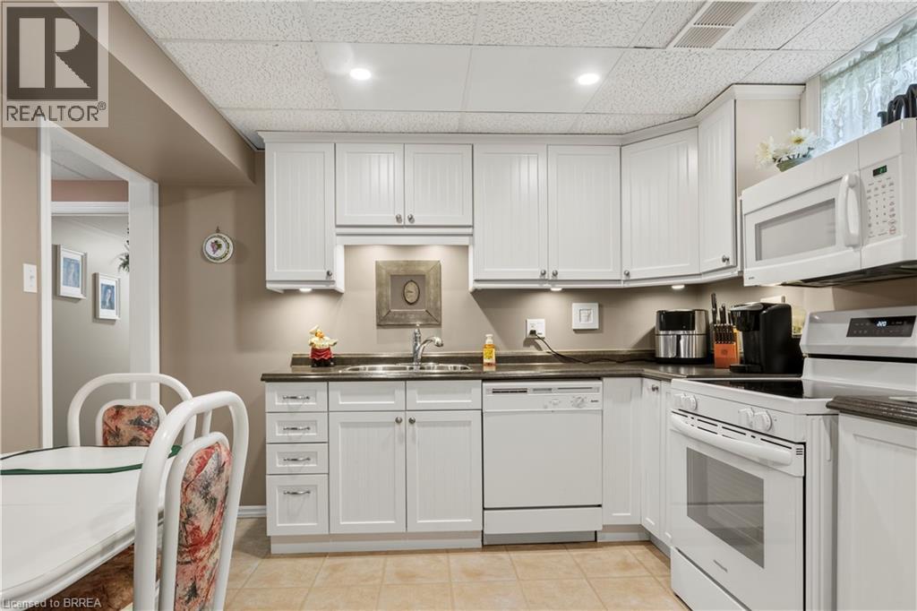 9 Nixon Ave Avenue, Paris, Ontario  N3R 7T7 - Photo 40 - 40870954