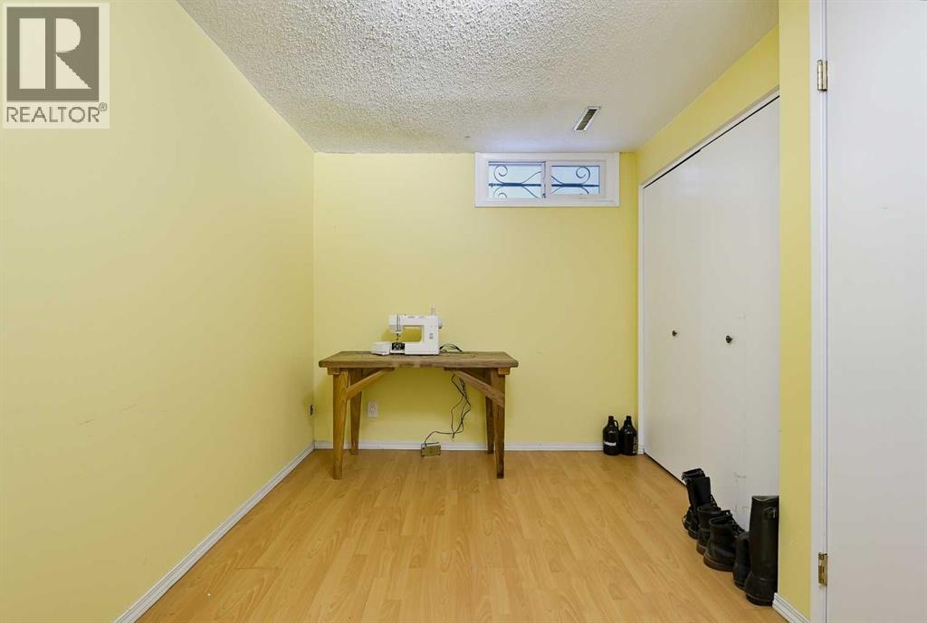 716 Seymour Avenue Sw, Calgary, Alberta  T2W 0N4 - Photo 33 - A2348882