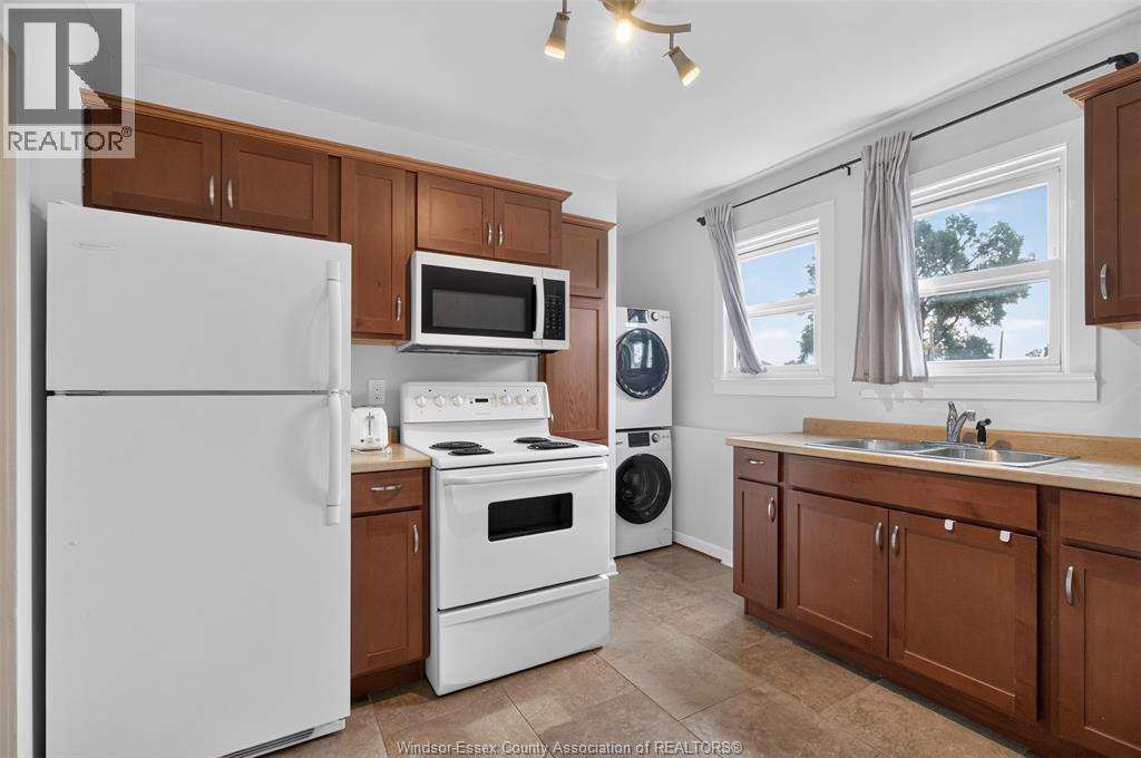 1974 Arthur, Windsor, Ontario  N8W 4V4 - Photo 34 - 26025171