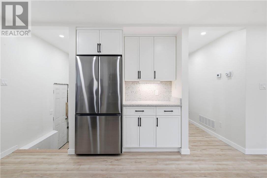 853 Howey, Greater Sudbury, Ontario  p3b 1h3 - Photo 14 - 2130895