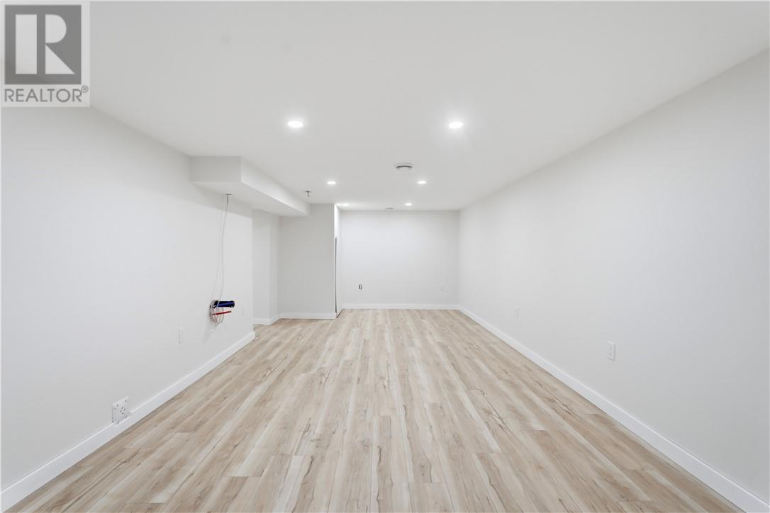 853 Howey, Greater Sudbury, Ontario  p3b 1h3 - Photo 33 - 2130895