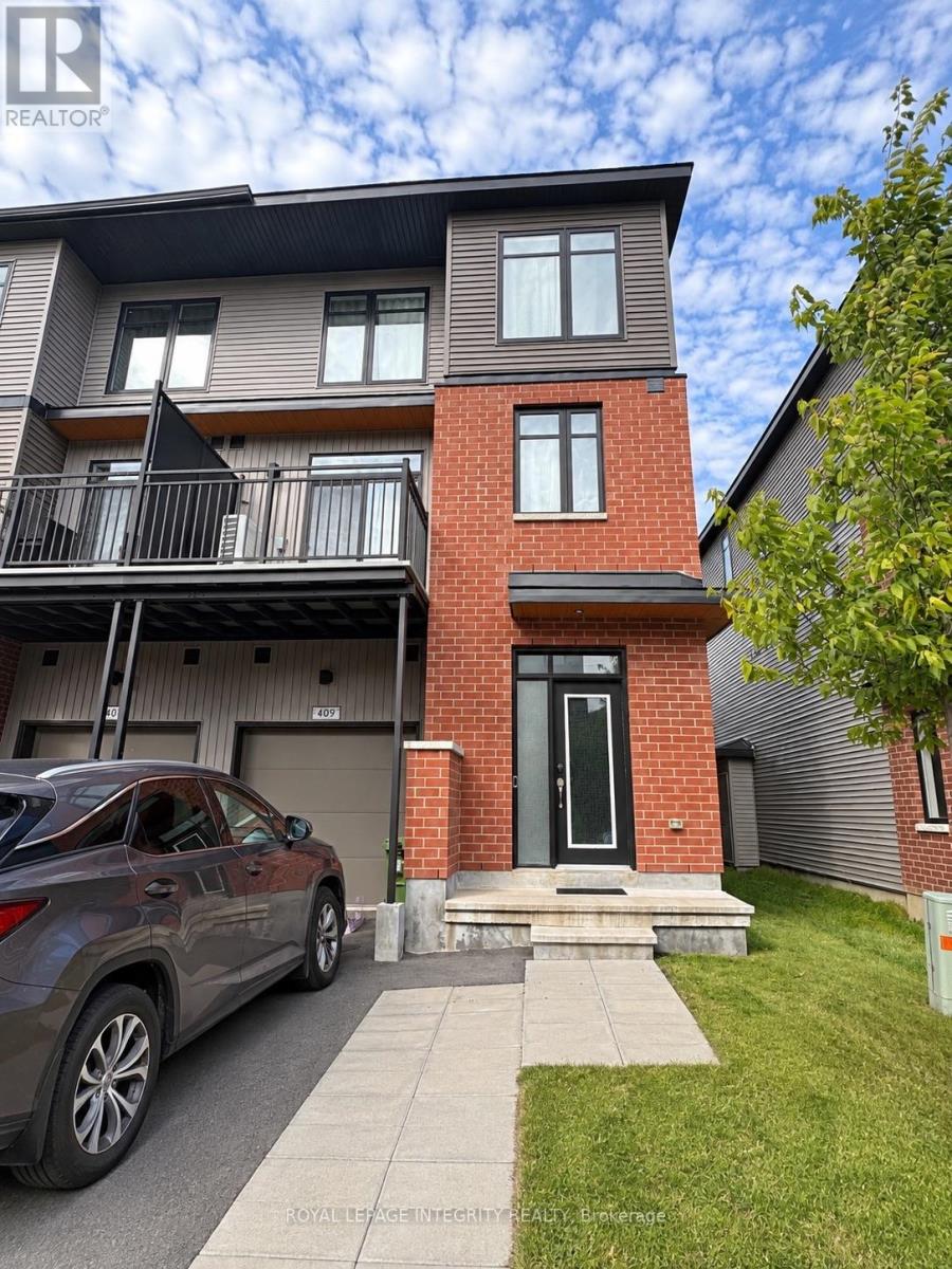 409 JEWELWING PVT, ottawa, Ontario