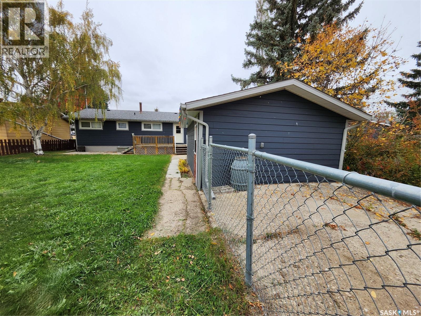 412 2nd Street N, Cabri, Saskatchewan  S0N 0J0 - Photo 26 - SK050938