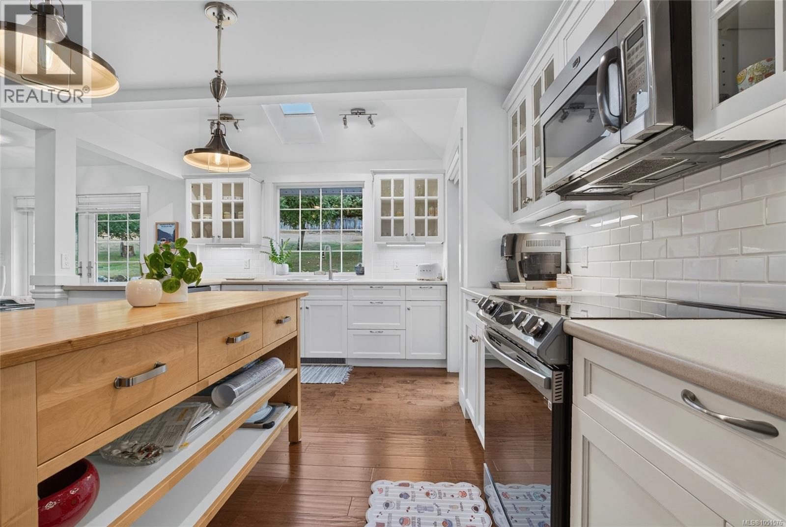 2618 Mill Bay Rd