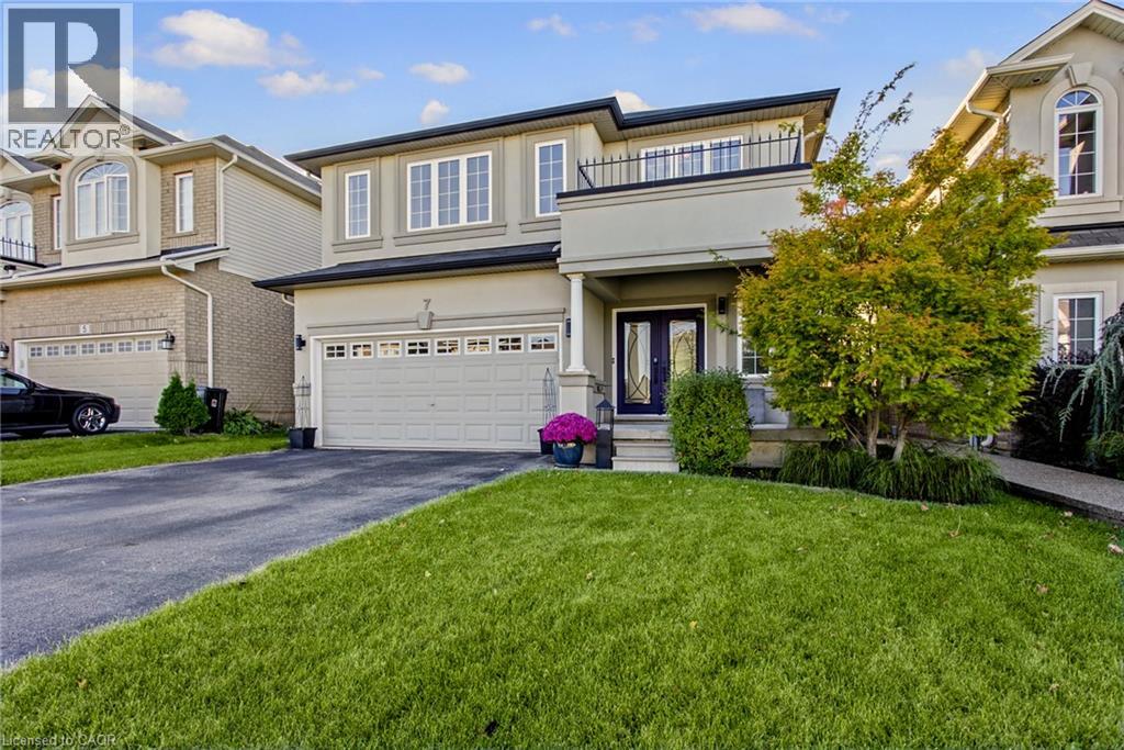 7 Lampman Drive, Grimsby, Ontario  L3M 0E3 - Photo 3 - 40869768