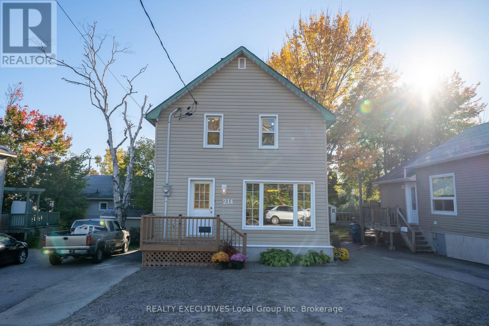 214 Victoria Street E, North Bay, Ontario P1B 1P5 - Photo 3 - X14028524