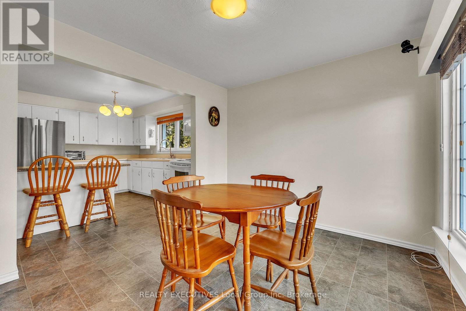 214 Victoria Street E, North Bay, Ontario P1B 1P5 - Photo 8 - X14028524