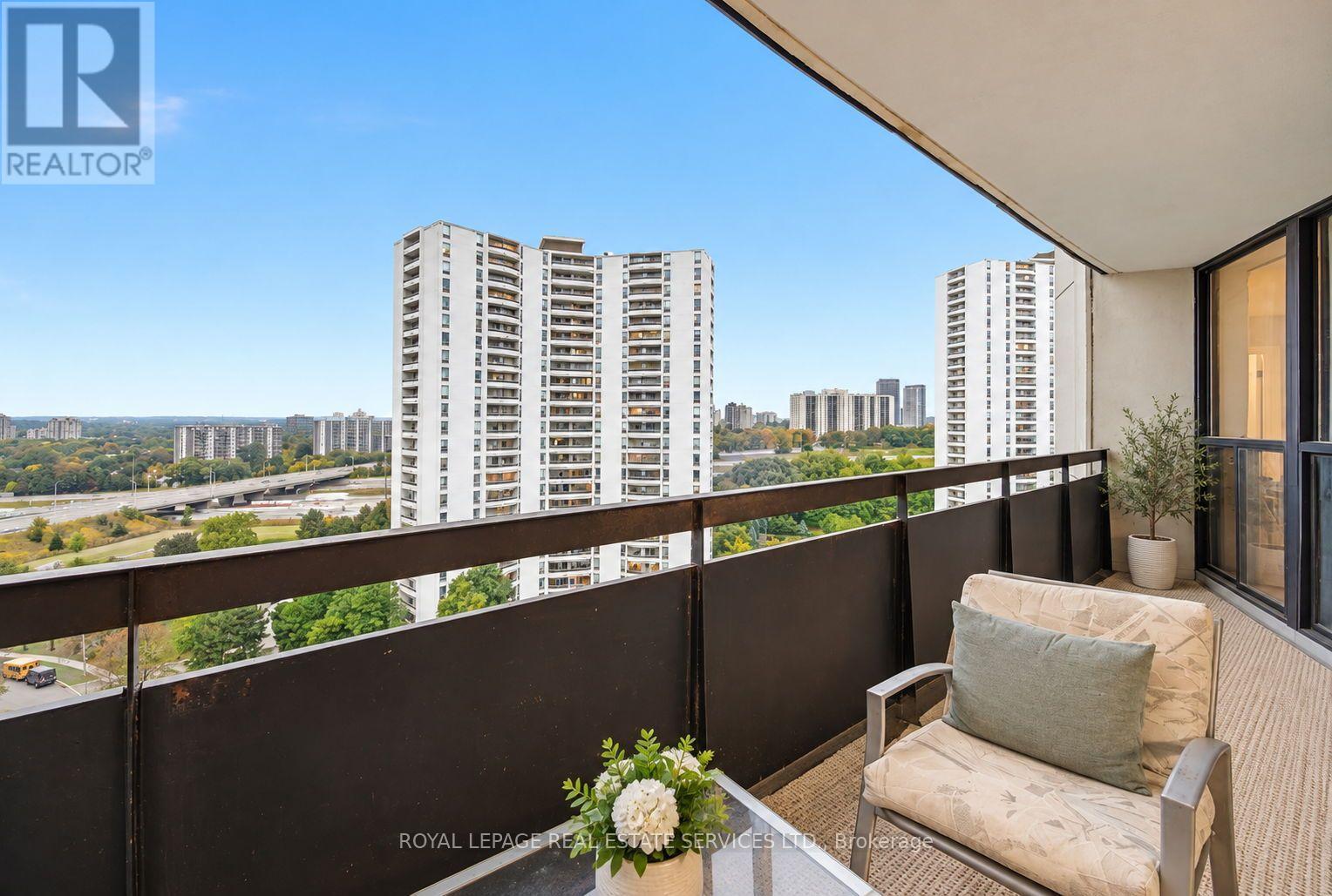 1502 - 75 Graydon Hall Drive, Toronto, Ontario  M4P 0B9 - Photo 37 - C14028506