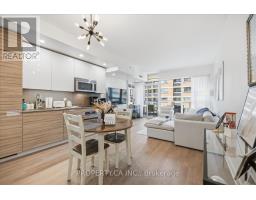 606 - 210 SIMCOE STREET, Toronto, Ontario
