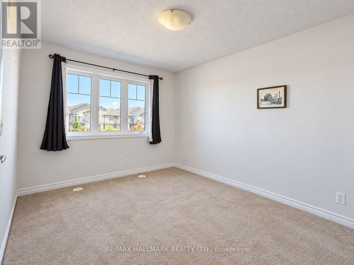 63 Tabaret Crescent, Oshawa, Ontario  L1L 0G5 - Photo 16 - E14028604