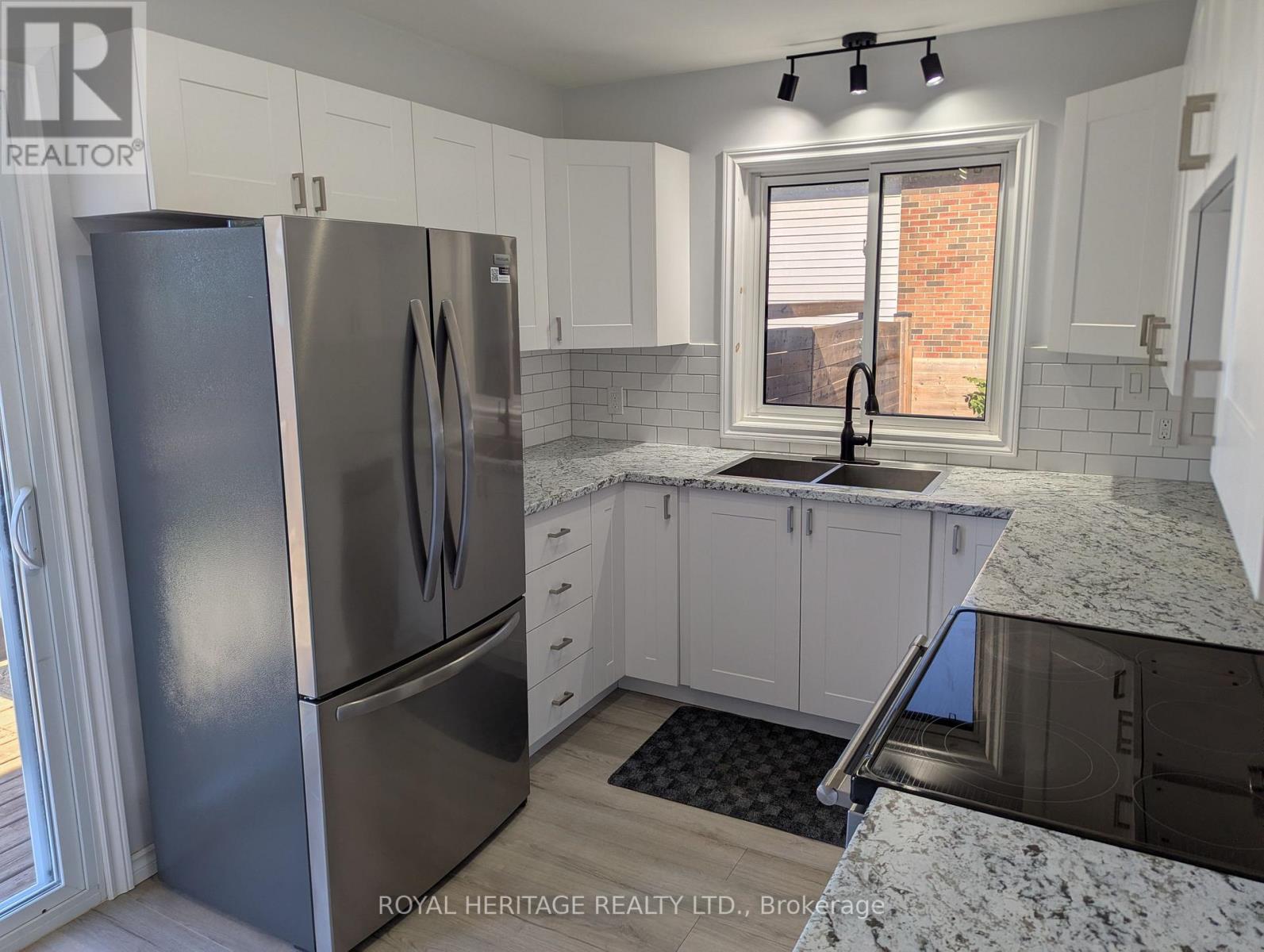 56 Liberty Street S, Clarington, Ontario  L1C 2N5 - Photo 12 - E14028652
