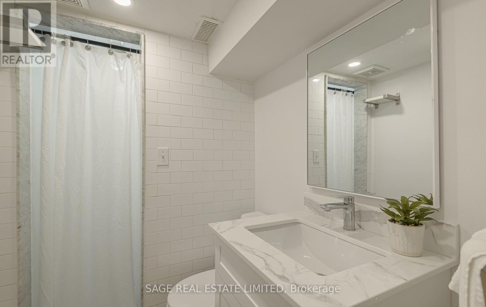 86 Dupont Street, Toronto, Ontario  M5R 1V2 - Photo 34 - C13475446