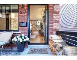517 CRAWFORD STREET, Toronto, Ontario