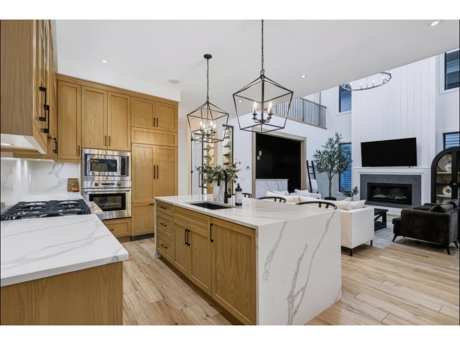 2690 PLATFORM CRESCENT