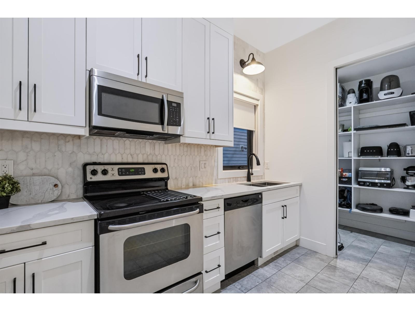 2690 PLATFORM CRESCENT