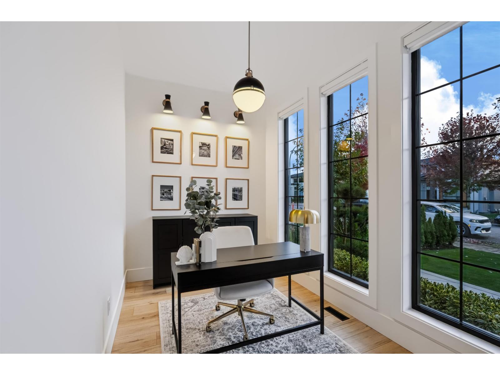 2690 PLATFORM CRESCENT