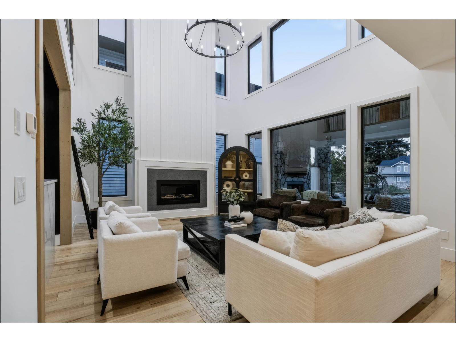 2690 PLATFORM CRESCENT