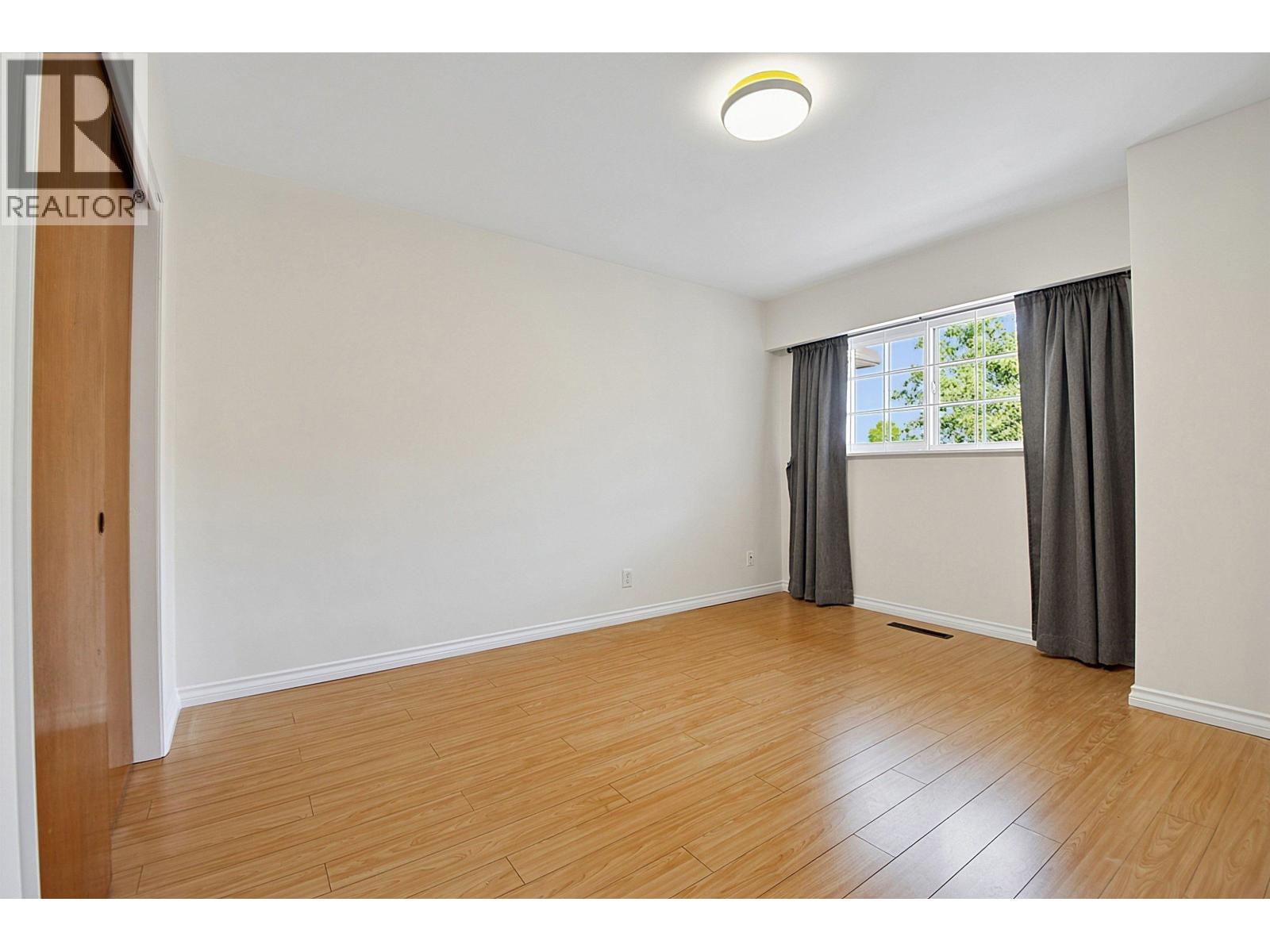 2216 E 41st Avenue, Vancouver, British Columbia  V5P 1L6 - Photo 8 - R3174720