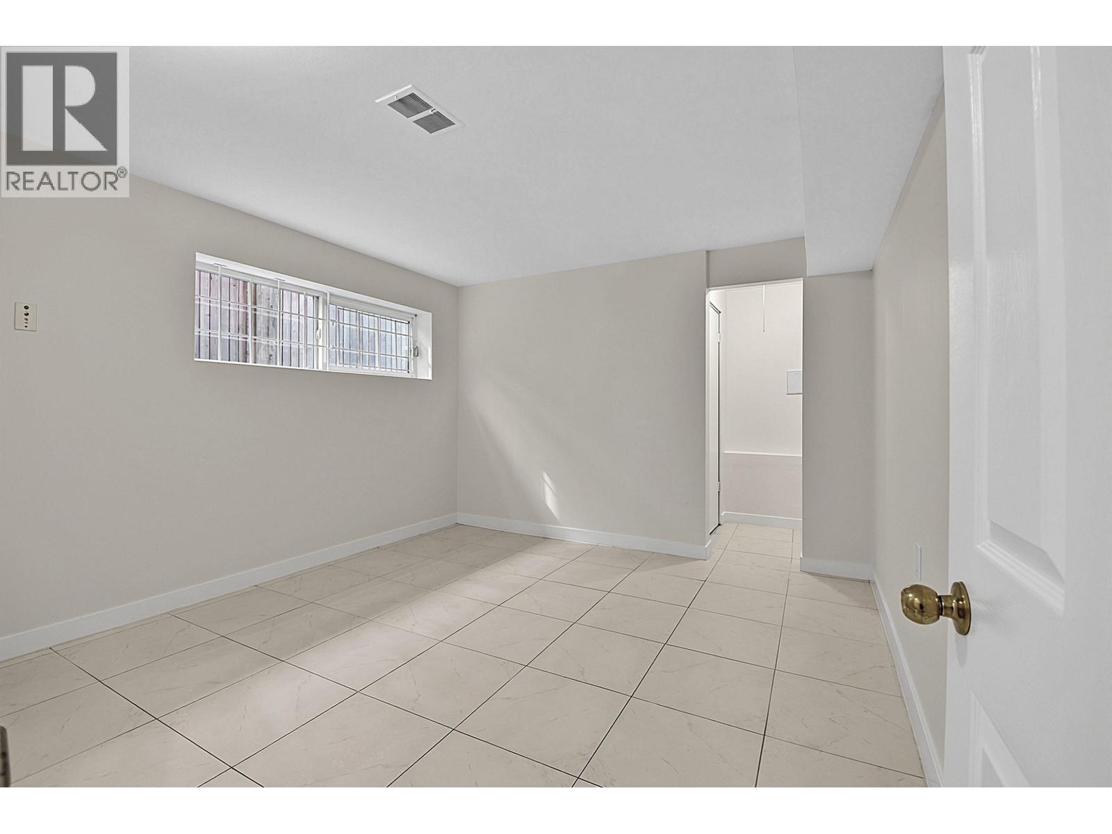 2216 E 41st Avenue, Vancouver, British Columbia  V5P 1L6 - Photo 21 - R3174720