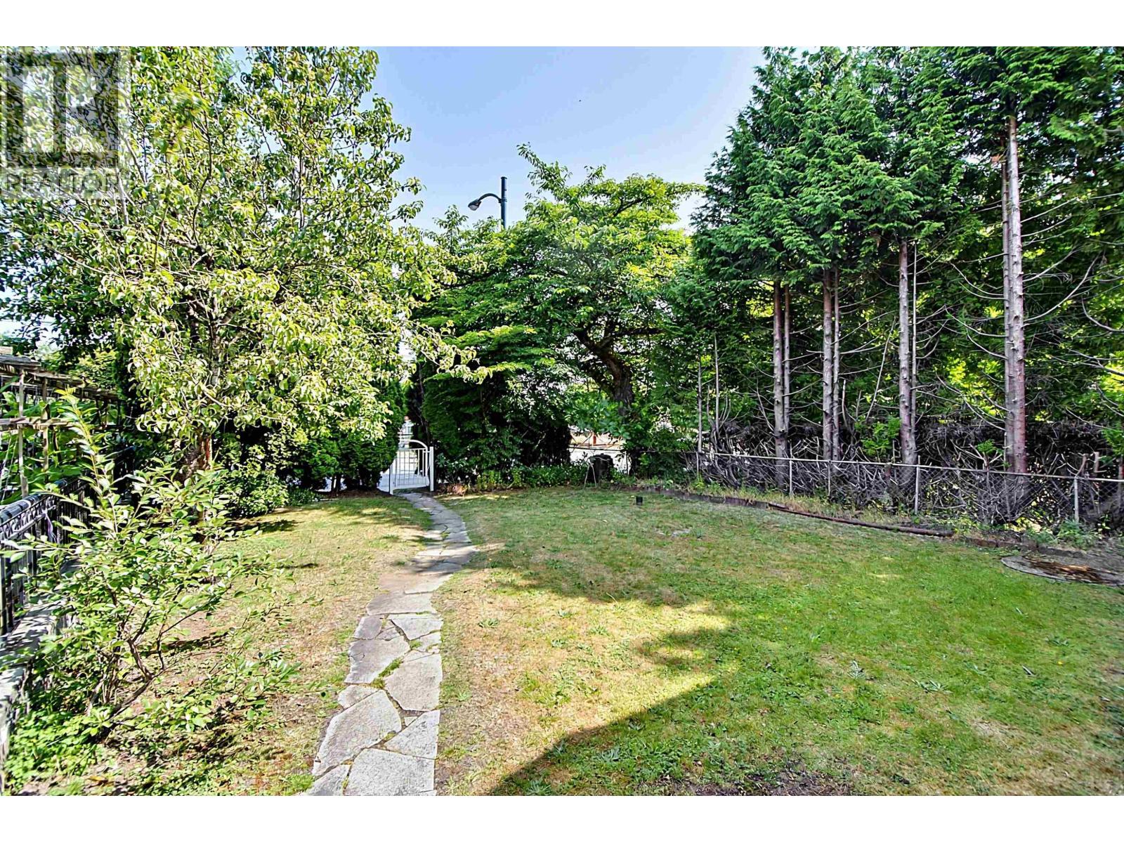 2216 E 41st Avenue, Vancouver, British Columbia  V5P 1L6 - Photo 27 - R3174720