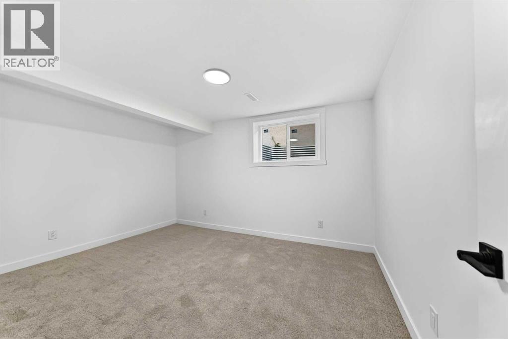 911 Penmeadows Road SE, Calgary, Alberta  T2H 3R1 - Photo 35 - A2351067