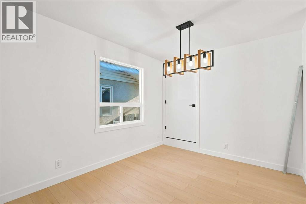 19 Mardale Crescent NE, Calgary, Alberta  T2A 3V4 - Photo 5 - A2351096