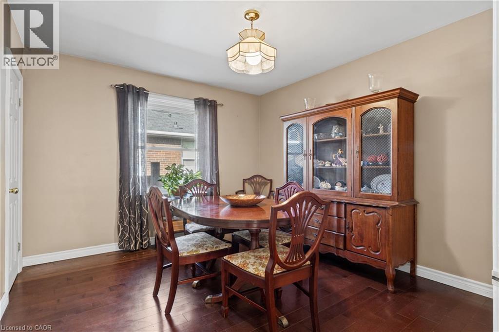 366 East 17th Street, Hamilton, Ontario  L9A 4N2 - Photo 19 - 40869638