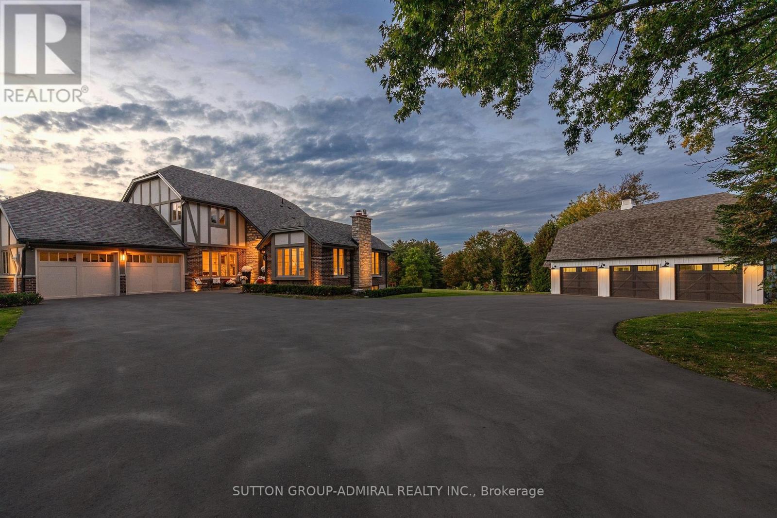 8400 19th Sideroad, King (Schomberg), Ontario  L0G 1T0 - Photo 2 - N14028476