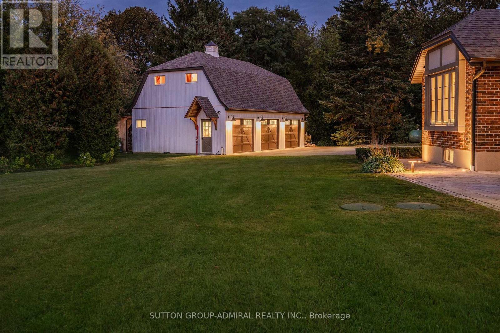 8400 19th Sideroad, King (Schomberg), Ontario  L0G 1T0 - Photo 43 - N14028476