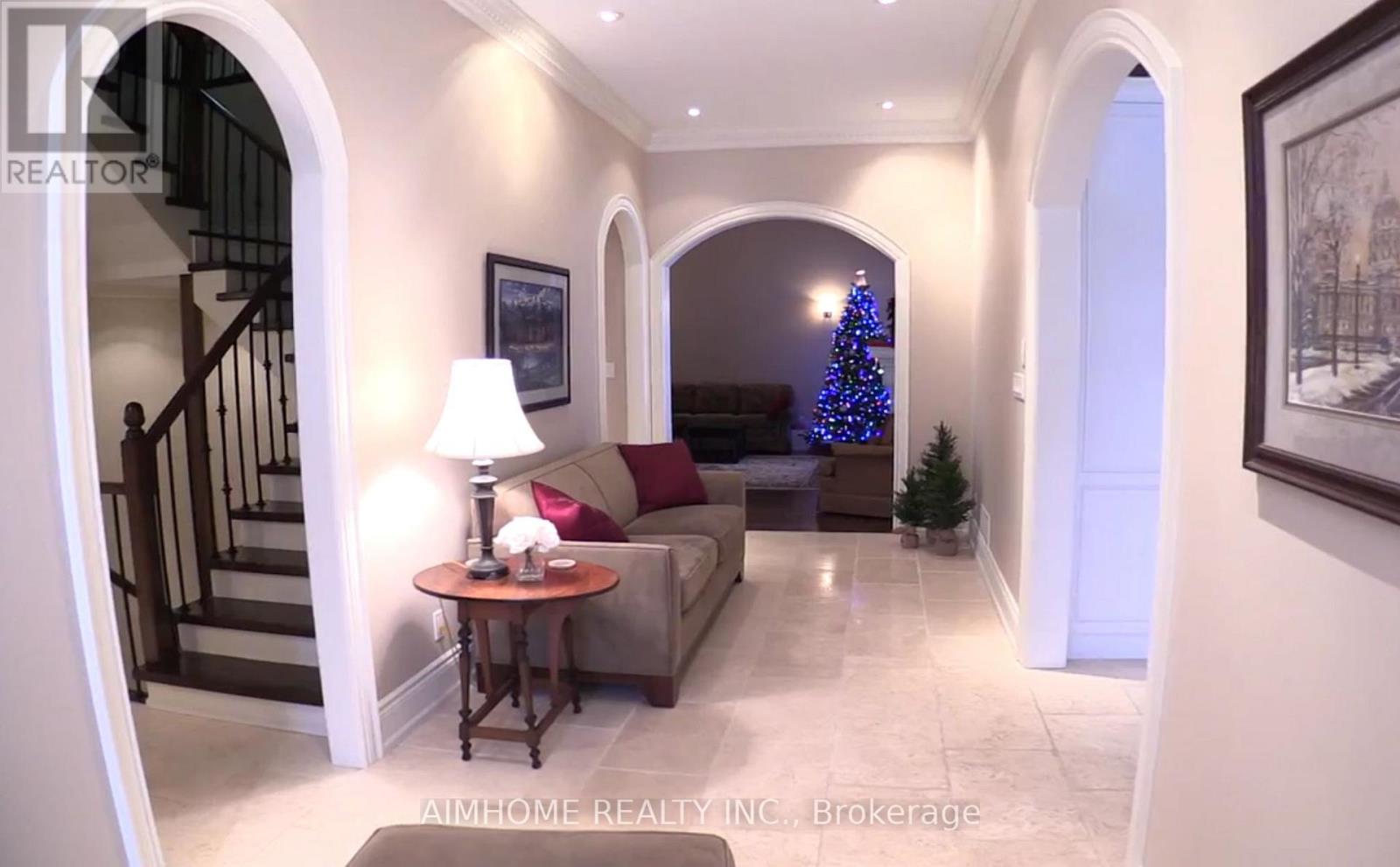 46 Loggers Trail, Whitchurch-Stouffville, Ontario  L4A 2L6 - Photo 12 - N14028644