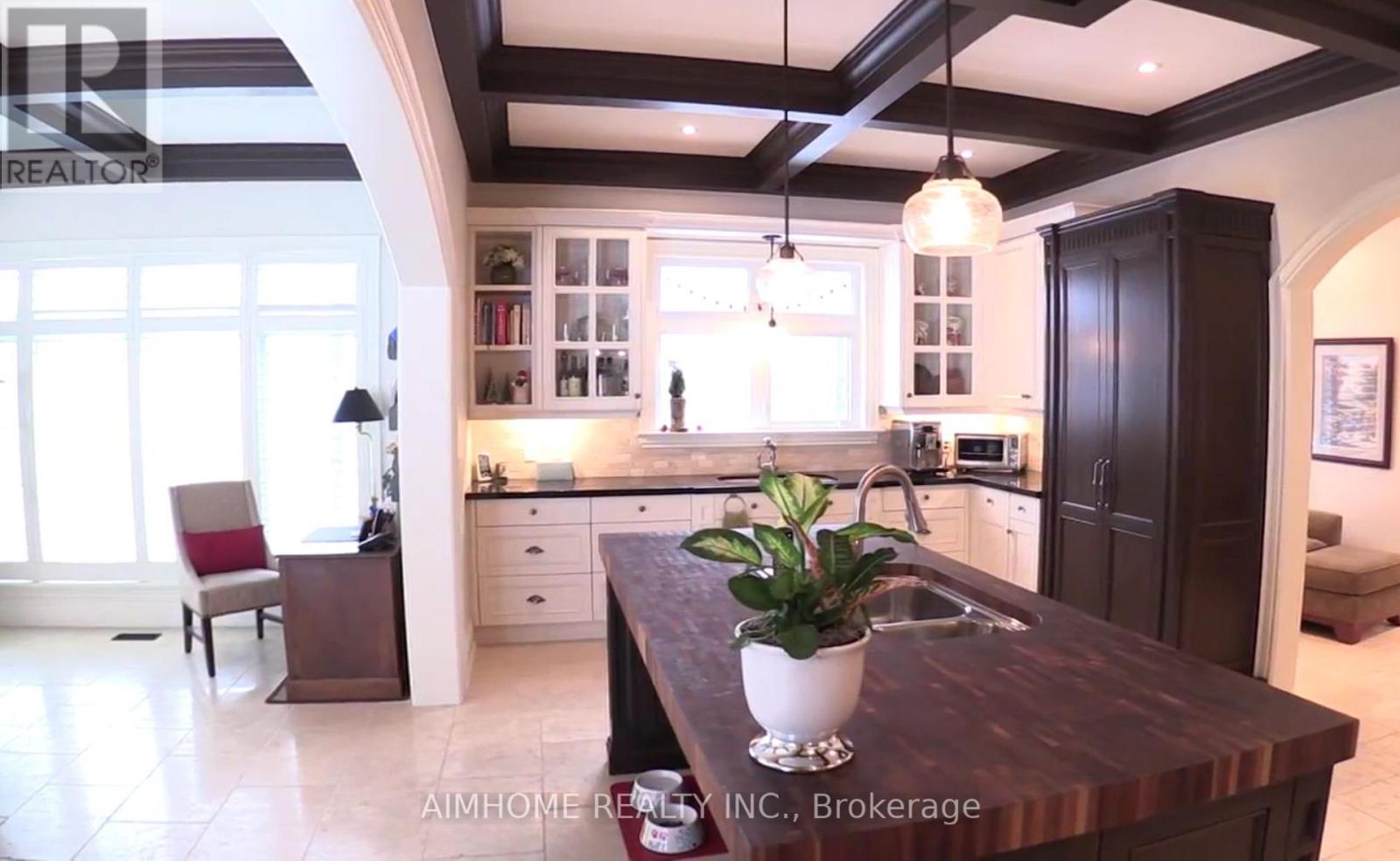 46 Loggers Trail, Whitchurch-Stouffville, Ontario  L4A 2L6 - Photo 23 - N14028644