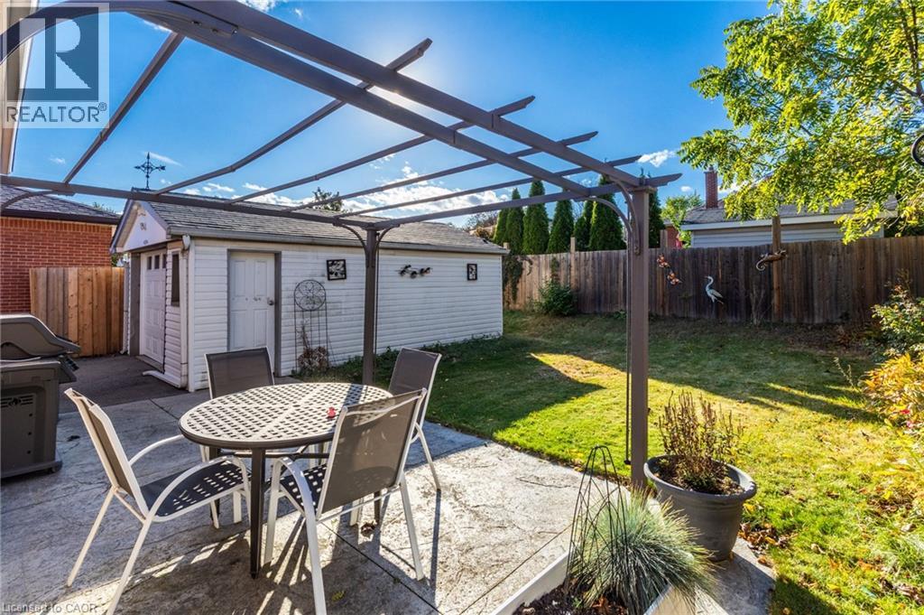 366 East 17th Street, Hamilton, Ontario  L9A 4N2 - Photo 42 - 40869638
