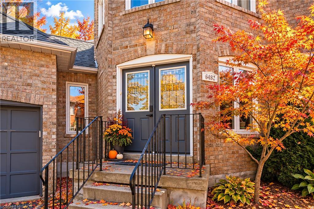 6482 Tenth Line W, Mississauga, Ontario  L5N 5T7 - Photo 3 - 40870135