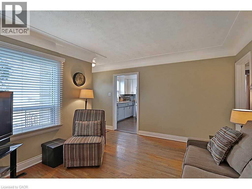 606 Brucedale Avenue E Unit# Upper Lvl, Hamilton, Ontario  L8V 1P5 - Photo 5 - 40870380