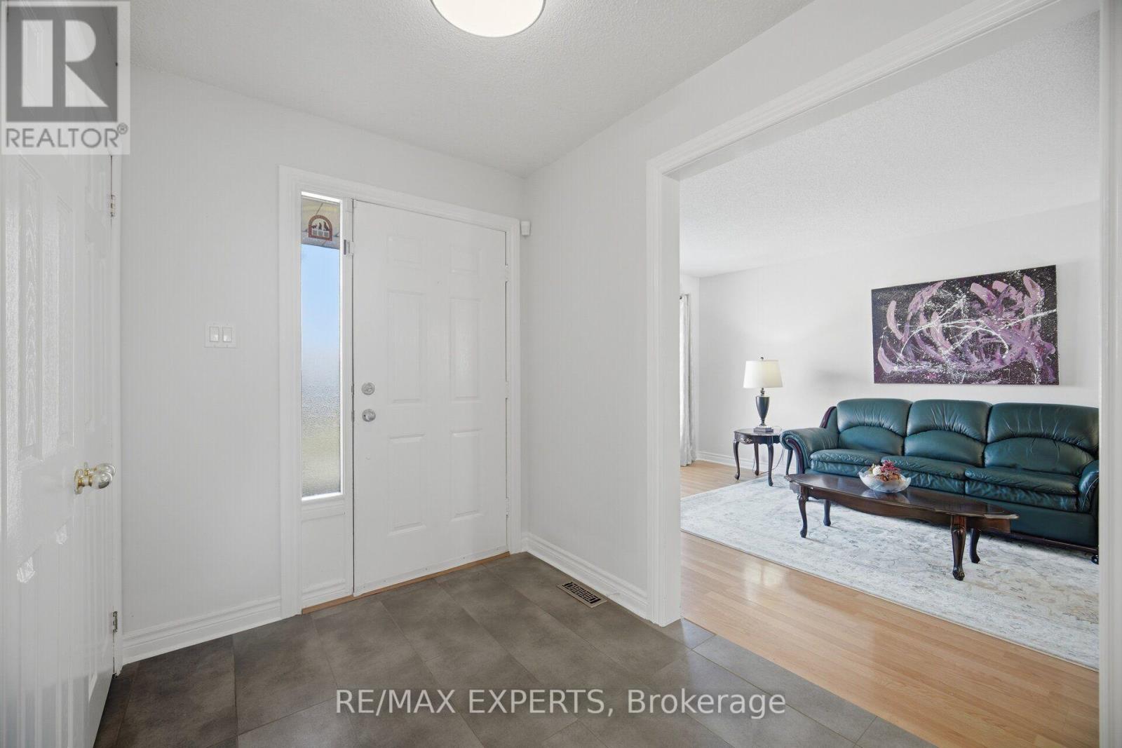 98 De Rose Avenue, Caledon, Ontario  L7E 1A7 - Photo 5 - W14028516