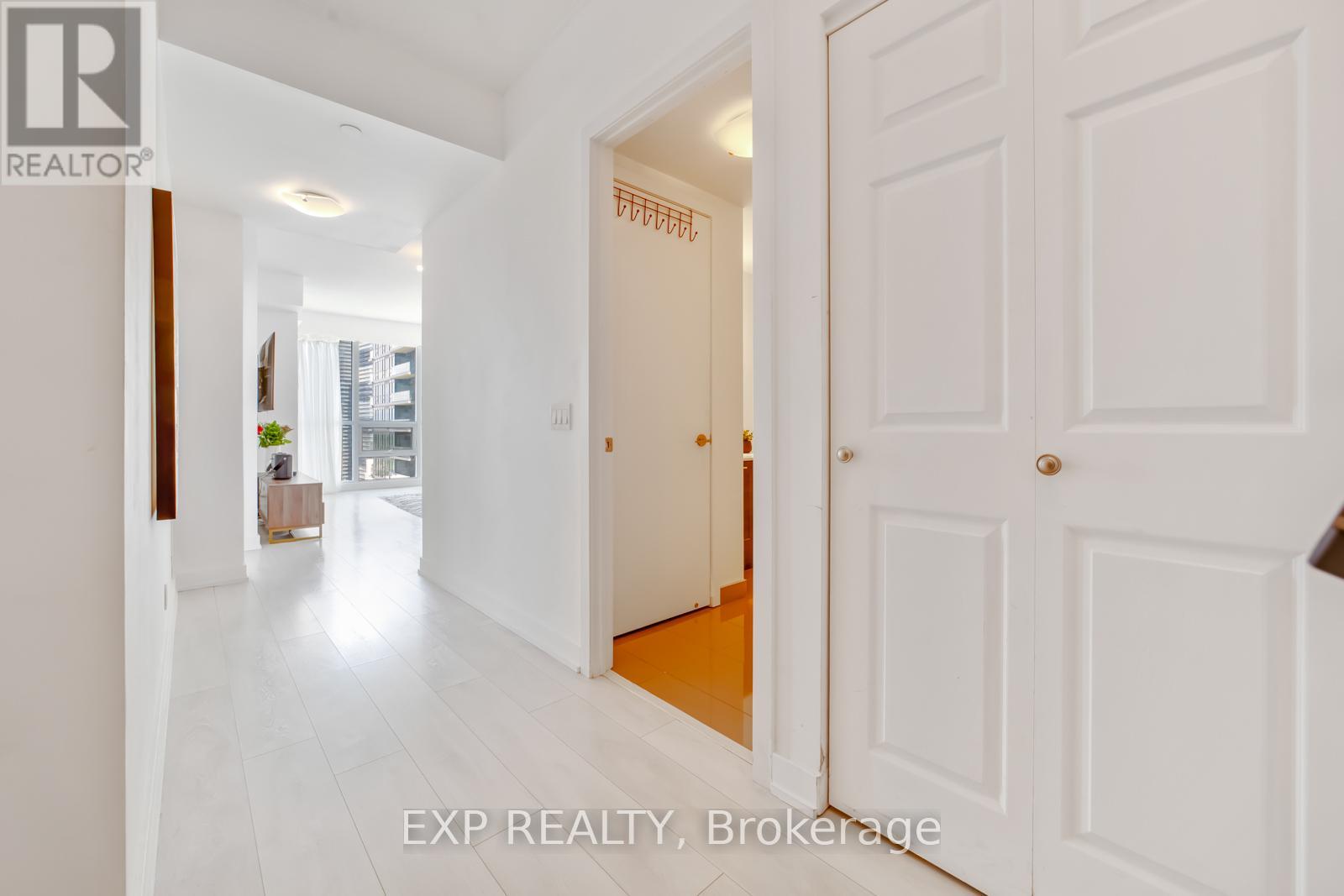 2509 - 2212 Lake Shore Boulevard W, Toronto, Ontario  M8V 1A4 - Photo 9 - W14028566