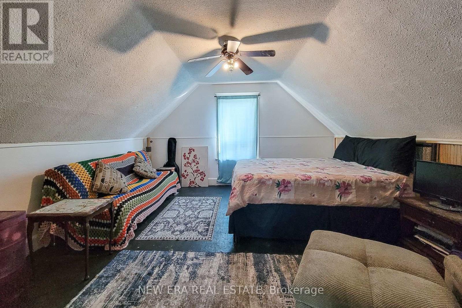 38 Clifford Avenue, Welland, Ontario  L3C 2G1 - Photo 33 - X14028448