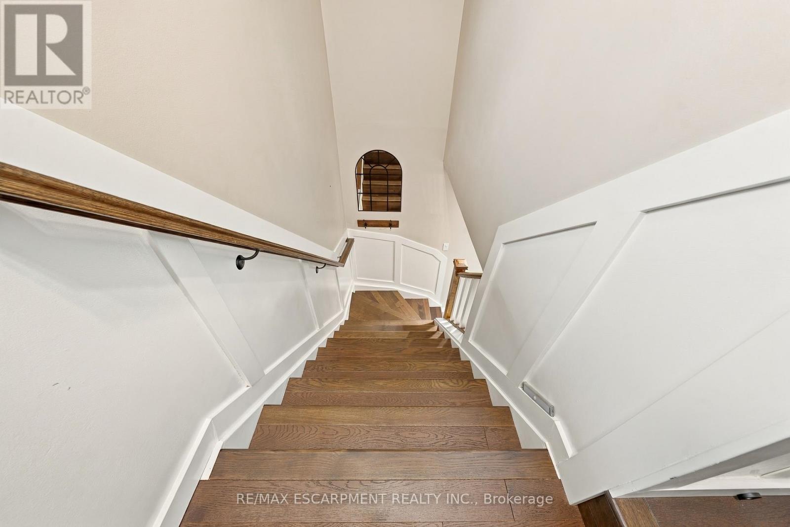19 Hillsdale Court, Hamilton, Ontario  L9H 6H1 - Photo 20 - X14028482