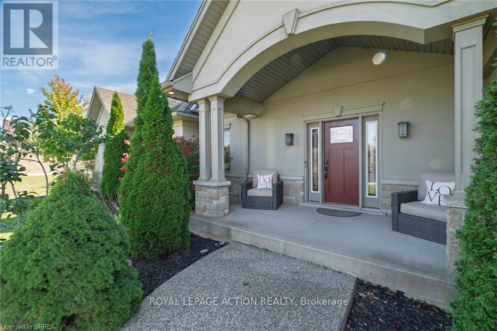 24 Wingrove Wood, Brantford, Ontario  N3T 5L7 - Photo 4 - X14028616
