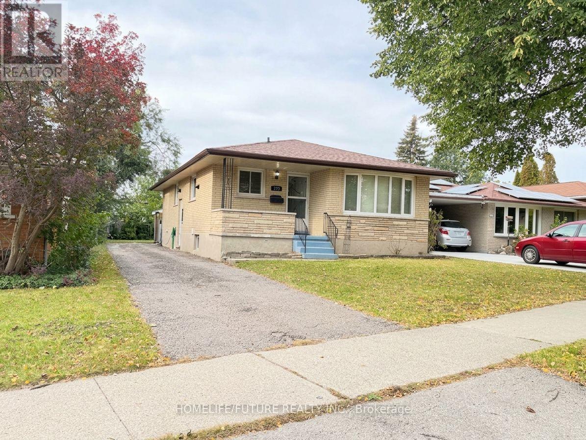 272 KINZIE AVENUE, Kitchener, Ontario