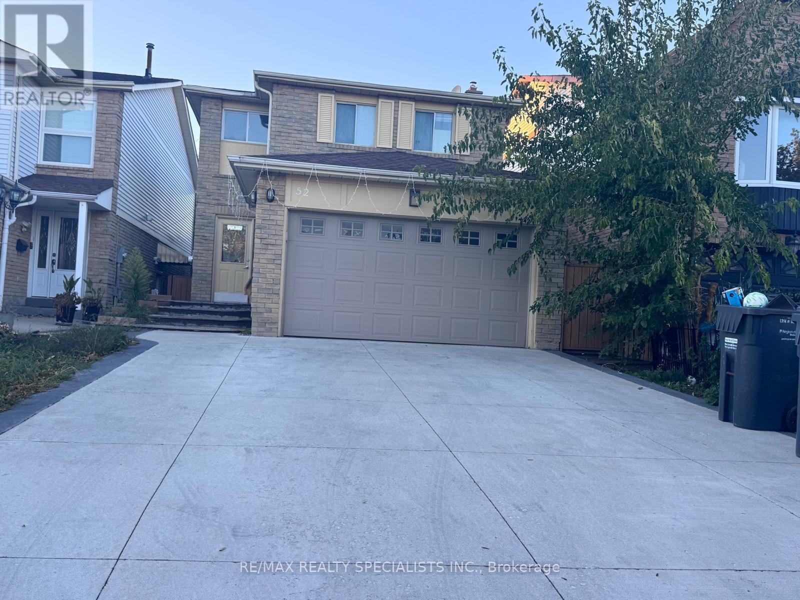 52 Abelard Avenue, Brampton, Ontario  L6Y 2K8 - Photo 2 - W13819344