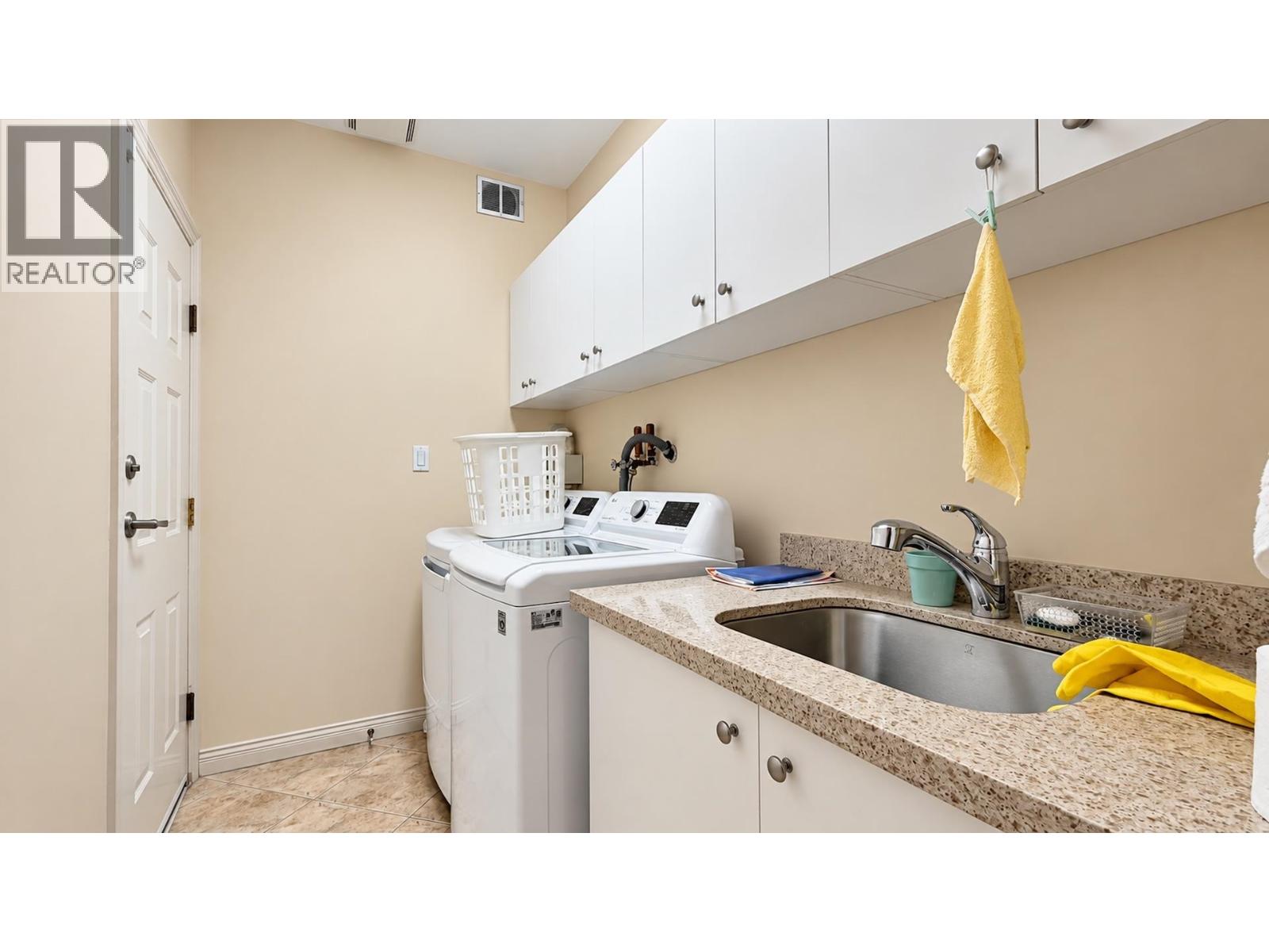 4928 Branscombe Court, Richmond, British Columbia  V7E 6N8 - Photo 22 - R3174691