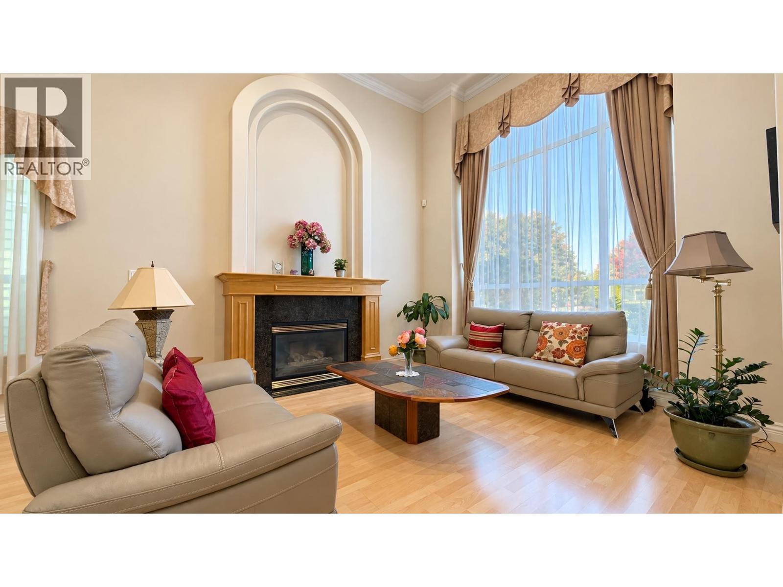 4928 Branscombe Court, Richmond, British Columbia  V7E 6N8 - Photo 5 - R3174691